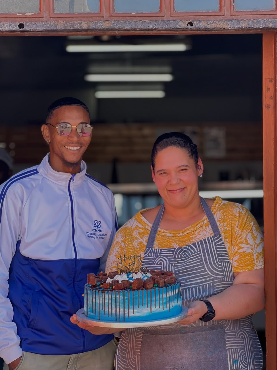Petrus Amutenya, happy Carens Bakery Corner CC customer